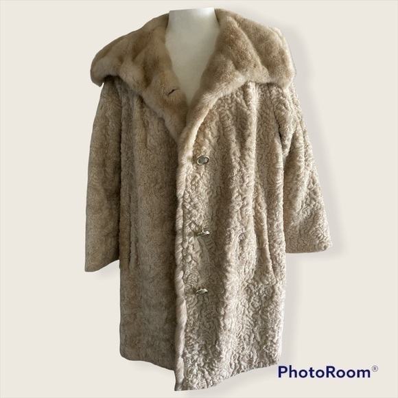 St. Moritz vintage 60’s floral faux fur overcoat - Picture 9 of 9